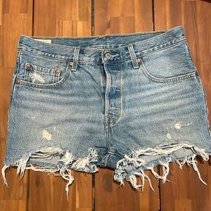 Denim Levi’s 501 Destroyed Shorts